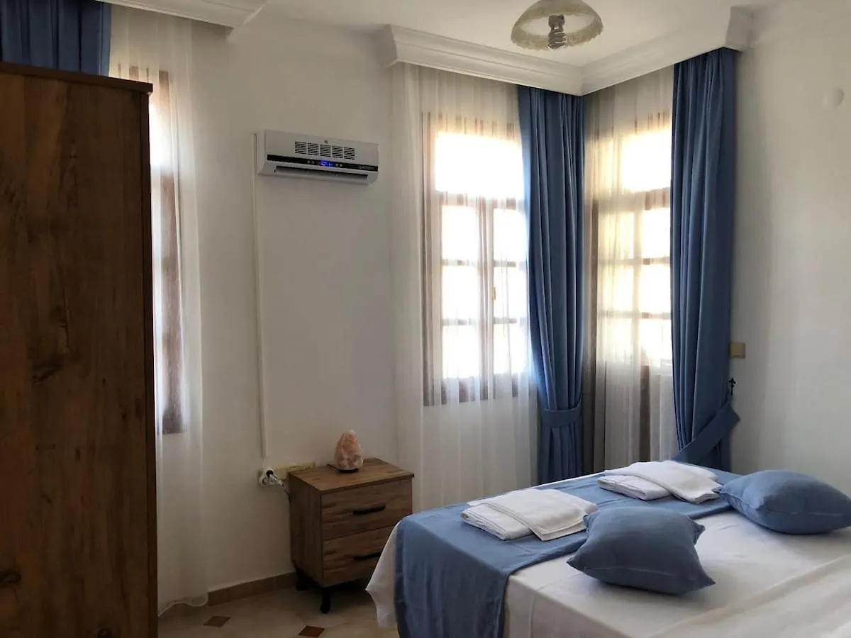 Furnished With Pool, Central Location Close To The Sea Fethiye Apartamento