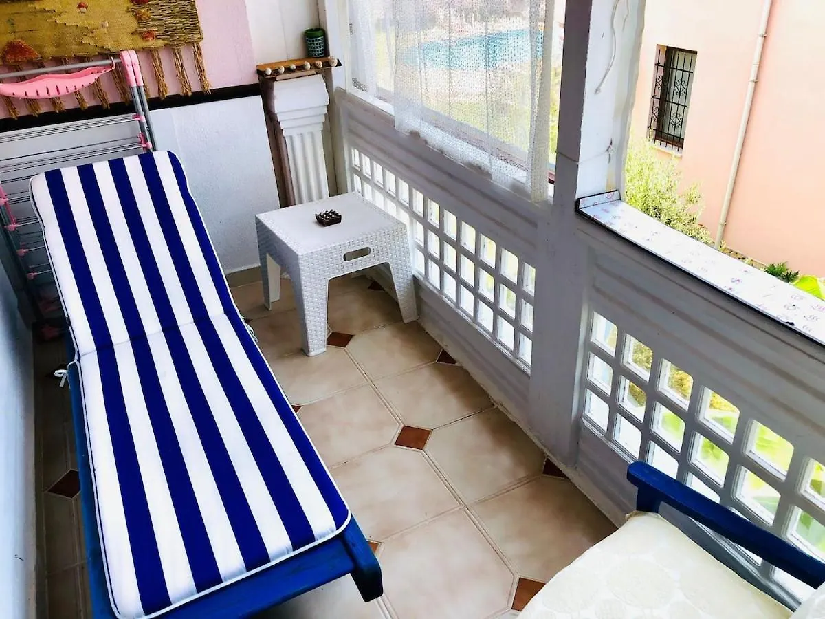 Furnished With Pool, Central Location Close To The Sea Fethiye Turquia